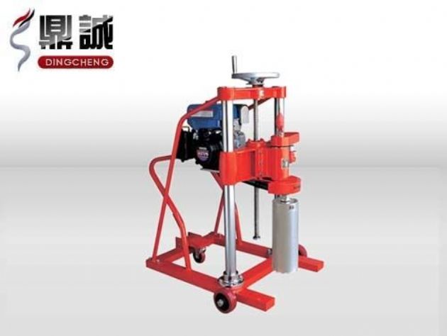 點擊查看詳細信息<br>標題：內燃式鉆孔取芯機 閱讀次數：4325
