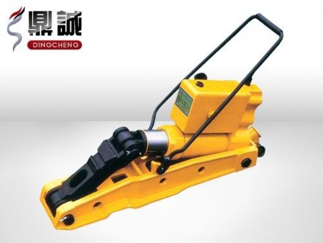 點(diǎn)擊查看詳細(xì)信息<br>標(biāo)題：液壓起撥道機(jī) 閱讀次數(shù)：4202